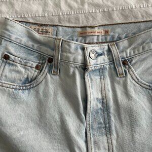 Levi's Ribcage Straight Jeans 26W